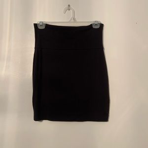 Black Lily White Bodycon Skirt